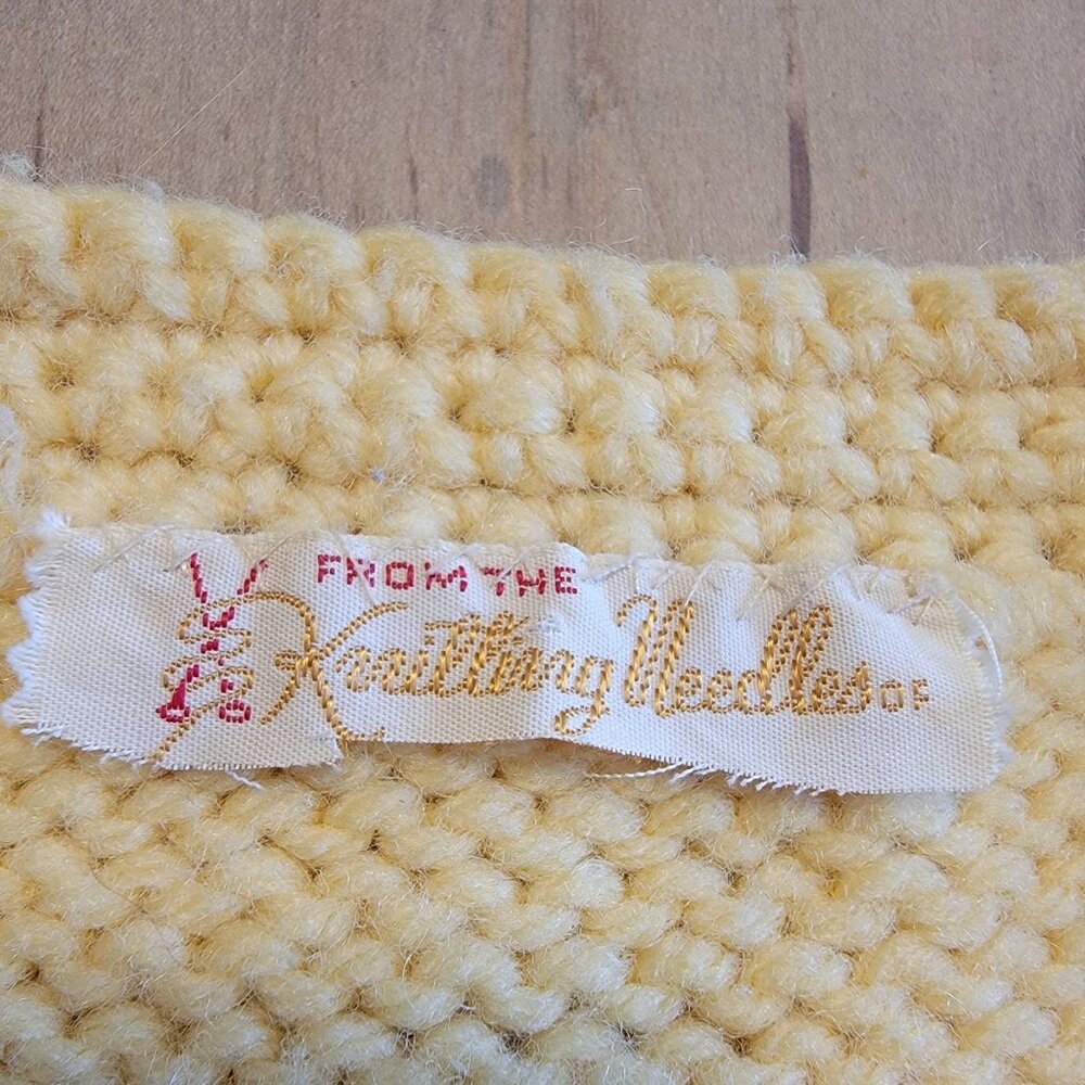 Vintage Hand Knit Wool Cardigan Sweater Cable Knit Beautiful Buttons Sz‎ M / L - Picture 4 of 9
